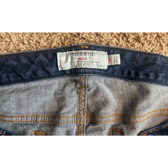 Torrid Skinny Jeans - Size 20S***. - Picture 4 of 7